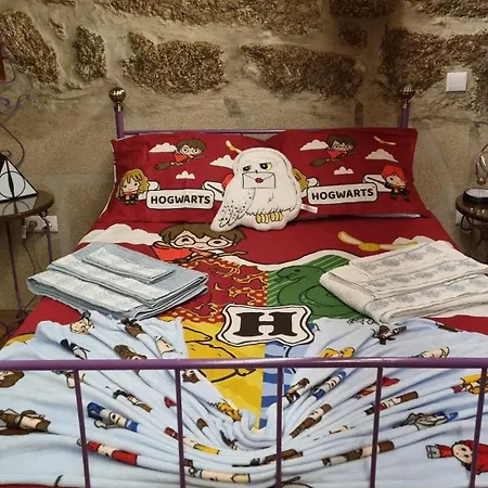 Casa Da Relva Experiencia Tematica Inspirada Em Harry Potter Domek alpejski Lamego