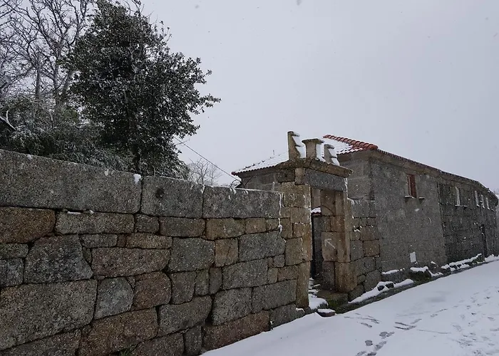 Casa Da Relva Experiencia Tematica Inspirada Em Harry Potter Domek alpejski Lamego